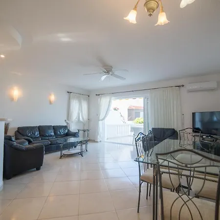 Club Atlantis * アデヘ