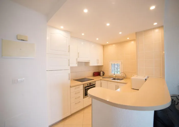 Apartament Club Atlantis *