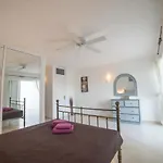 Club Atlantis شقة