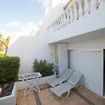 Club Atlantis شقة