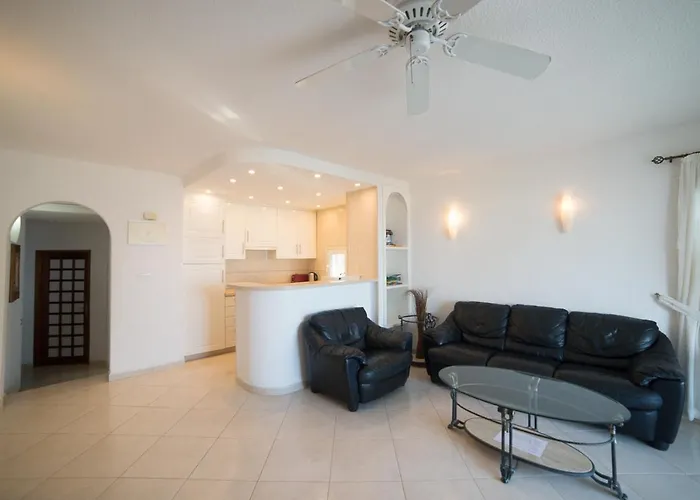 Club Atlantis * Адехе