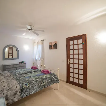 Club Atlantis أذيخي